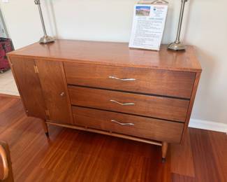 Lane Acclaim side board