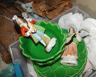 Kitchenware, bric-a-brac