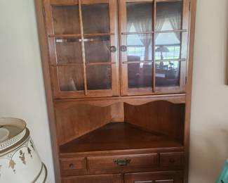 Corner curio cabinet