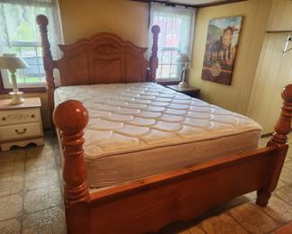 Queen Bed & mattress