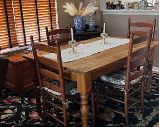 Primitive pine table, wood peg construction, 4 ladder back chairs