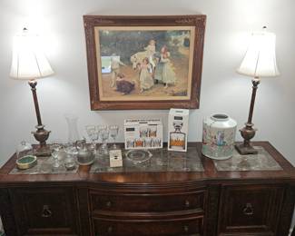 Beautiful side board 