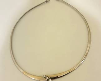 14 kt gold necklace with diamonds