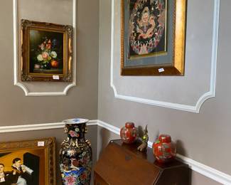 Vintage desk, Chinese vase, artwork