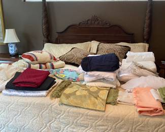 King size bed, frame and tempurpedic electric mattress