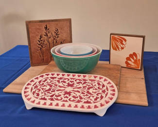 Lot 30: Lot of Kitchen Items