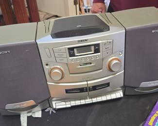 Sony CFD-ZW755 CD Radio Cassette-Corder Boombox