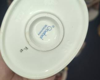 Hummel "Doll Bath" Figurine #319