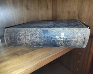 The Golden Treasury of Songs and Lyrics