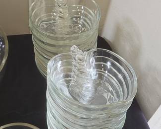 Set of 16 Clear Glass Apple-Shaped Dessert Bowls