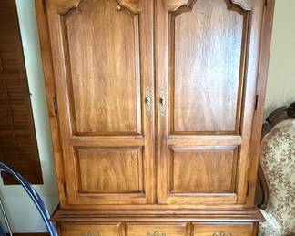 Vintage Thomasville Solid Oak Armoire with Drawers