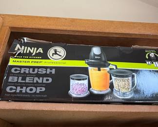 Ninja Master Prep Professional "Crush Blend Chop" Food Processor