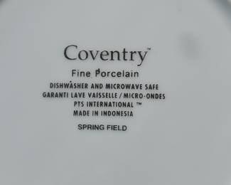 Coventry Fine Porcelain "Spring Field" Strawberry Pattern Plate