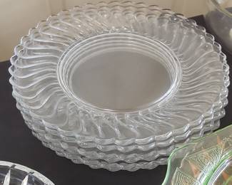 Fostoria Colony Swirl Clear Glass Plate Set
