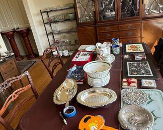 Antique Mahogany Dining Table with Leather Top and Set of Six Chairs