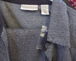 Draper's & Damon's Women's Two-Piece Pant Suit