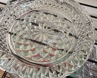 Anchor Hocking Wexford Clear Glass Footed Bowl