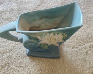 Roseville Pottery Water Lily Vase