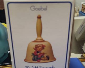 Goebel M.J. Hummel Annual Bell 1983 - Sixth Edition