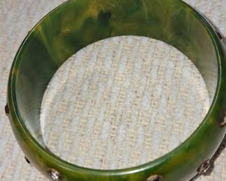 Bakelite Bangle Bracelet with Rhinestones
