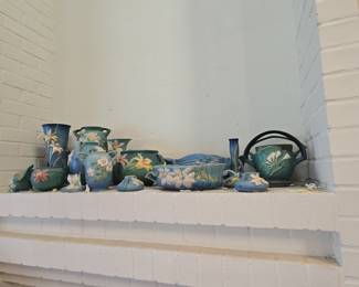 Roseville Pottery Zephyr Lily Jardiniere