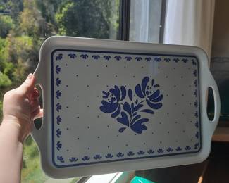 Pfaltzgraff Yorktowne Melamine Trays (Set of 2)