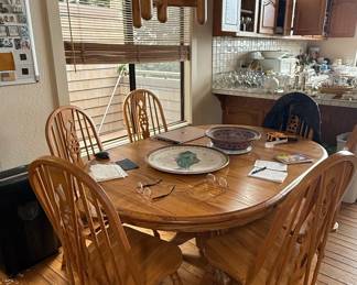 Oak Windsor Style Spindle Back Dining Chair