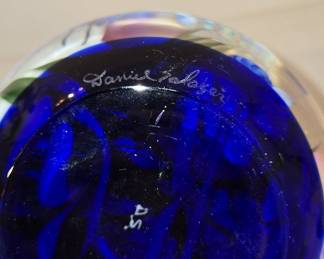 Daniel Salazar Lundberg Studios Art Glass Paperweight and Box Set - White Crane and Iris