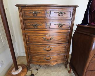 Thomasville French Provincial Cherry Wood Tall Dresser