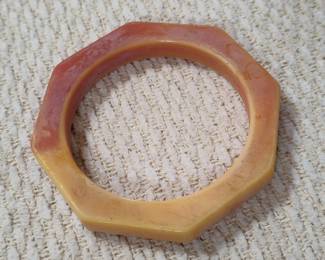 Vintage Octagonal Bakelite Bangle Bracelet