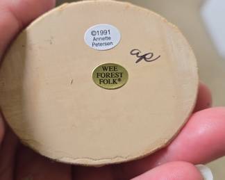 Wee Forest Folk "A New Friend" Figurine by Annette Petersen