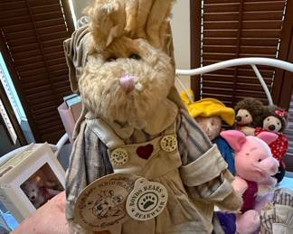 Boyds Bears Bailey and Friends "Barnaby" Plush Bunny