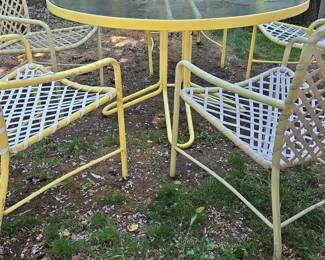 Vintage Brown Jordan Tamiami Patio Dining Set