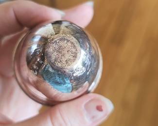 Acorn-shaped Oil Lamp