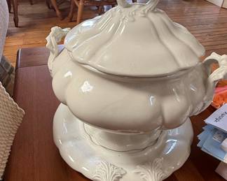 Red Cliff Ironstone "Regal Rose" Tureen with Underplate