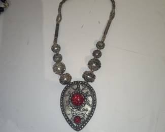 Vintage Silver-Toned Filigree Pendant Necklace with Red Stones