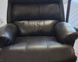 La-Z-Boy Astor Power Wall Recliner