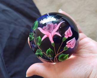 Signed Lundberg Studios "Pink Flower" Glass Paperweight