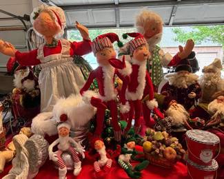 Annalee CHRISTMAS Figures. 
