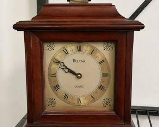 Bulova Quartz Mantel Clock