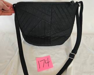 Item #174 Vera Bradley Cross Body $20