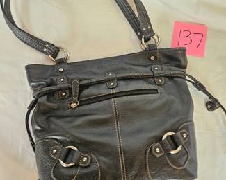 Item #137 Stone Mountain Purse $8