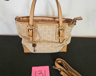 Item #131 NWOT Fossil Purse $20
