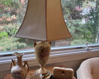Table Lamp, Women's Wallets 