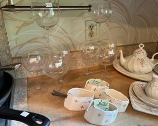 Wine Glasses 