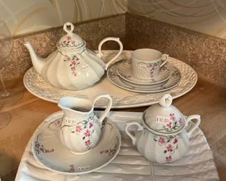Porcelain Tea Set
