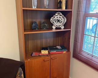 Bookshelf 