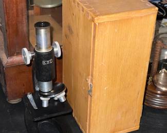 Mini KOC Microscope W/ Wooden Case