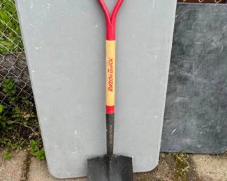 RazorBack Transfer Shovel