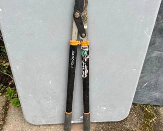 Fiskars PowerLever Extendable Bypass Lopper